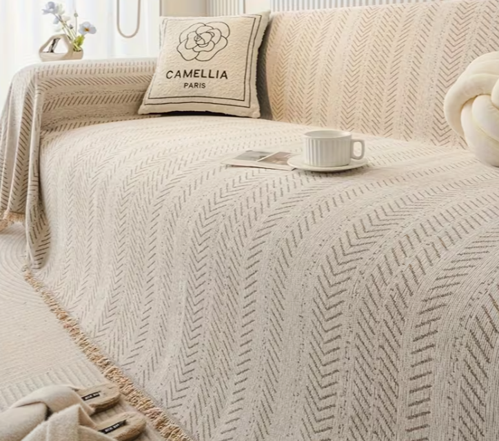 Lioré Home™ — La Funda Decorativa Premium que Transforma tu Sofá al Instante 🛋️