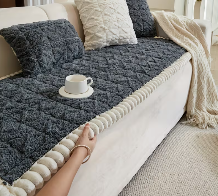 CozySofa™ — El Protector Acolchado que Renueva y Protege tu Sofá al Instante 🛋️✨